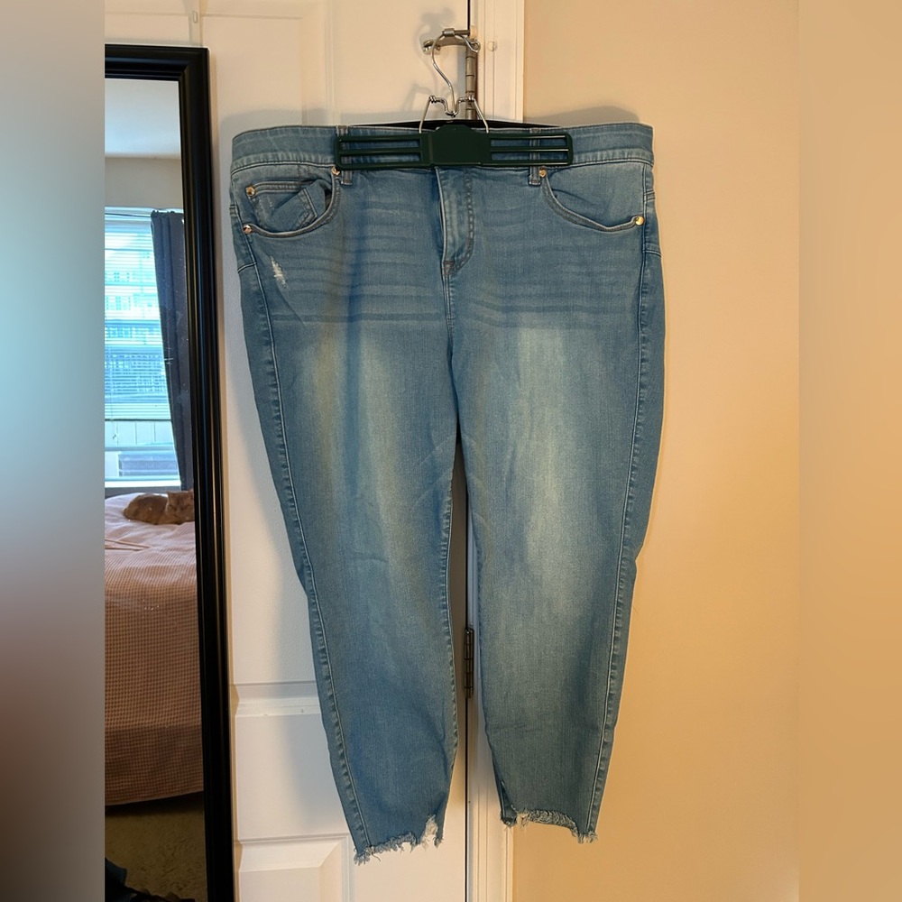 Women's Light Blue Jeans